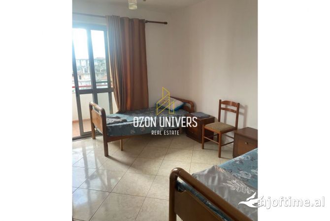 Shtepi me qera 2+1 ne Tirane - 450 Euro