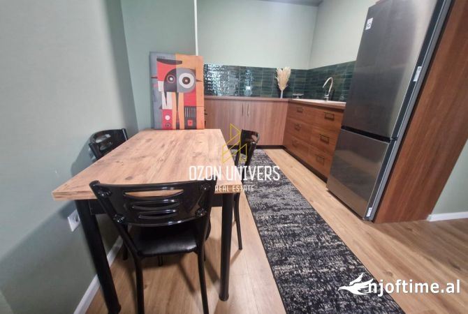 Shtepi me qera Apartament ne Tirane, 1+1, Mobilimi E mobiluar, Pagesa 400  Euro.