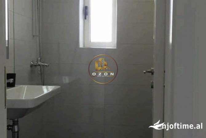Shtepi me qera 1+1 ne Tirane - 540 Euro