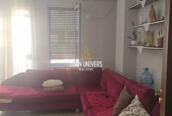 Shtepi ne shitje Apartament ne Durres, 2+1, Mobilimi E mobiluar, Pagesa 101,400  Euro.