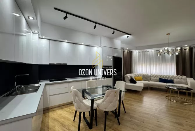 Shtepi me qera Apartament ne Tirane, 2+1, Mobilimi E mobiluar, Pagesa 750  Euro.