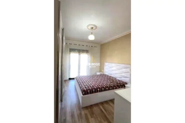 Shtepi me qera Apartament ne Tirane, 2+1, Mobilimi E mobiluar, Pagesa 650  Euro.