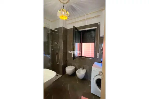 Shtepi me qera Apartament ne Tirane, 2+1, Mobilimi E mobiluar, Pagesa 650  Euro.