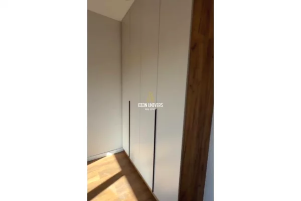 Shtepi ne shitje Apartament ne Tirane, 1+1, Mobilimi E mobiluar, Pagesa 93,000  Euro.