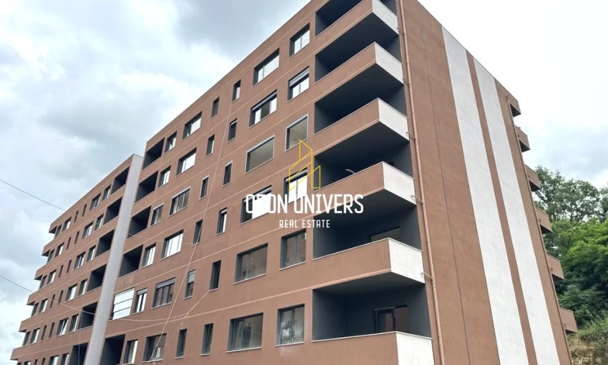 Apartment for sale in Tirana 3+1, Emty