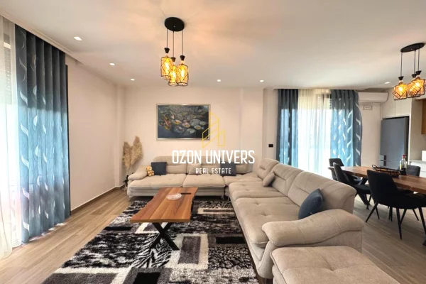 Shtepi me qera 2+1 ne Tirane - 1,500 Euro