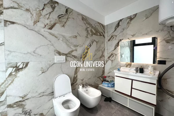 Shtepi me qera Apartament ne Tirane, 2+1, Mobilimi E mobiluar, Pagesa 1,500  Euro.