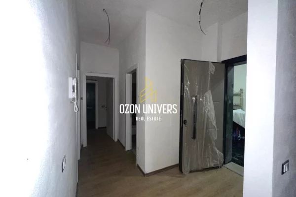 Apartment for sale in Tirana 2+1, Emty