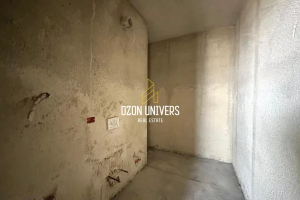 Shtepi ne shitje Apartament ne Tirane, 2+1, Mobilimi Bosh, pa mobiluar, Pagesa 109,497  Euro.