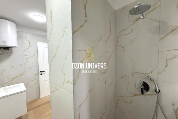 Shtepi ne shitje Apartament ne Tirane, 1+1, Mobilimi Bosh, pa mobiluar, Pagesa 137,000  Euro.