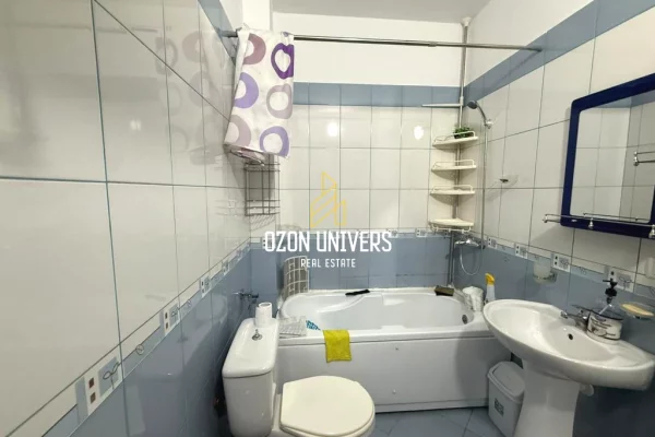 Apartment for rent in Tirana 2+1, Emty