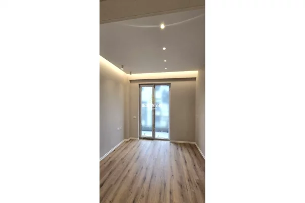 Apartment for rent in Tirana 1+1, Emty