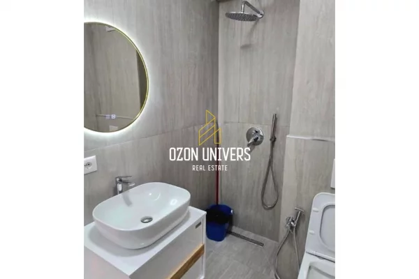 Appartamento in vendita a Tirana 1+1, Vuoto