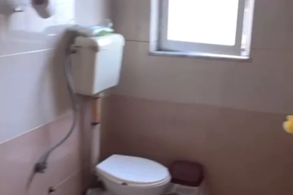 Casa in affitto Garsoniere a Tirana - 33,000 Leke