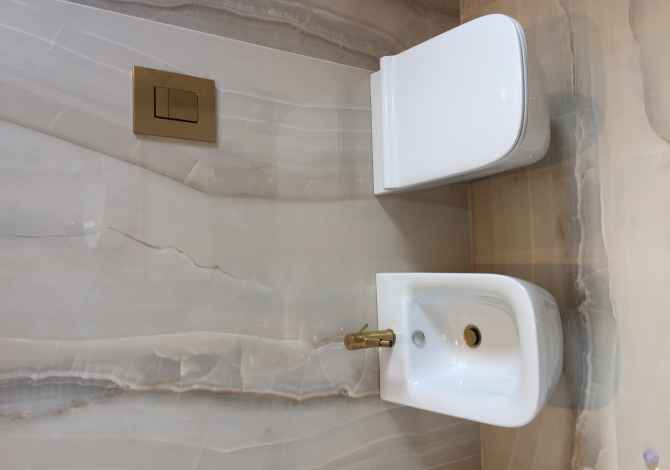 Ofrojme sherbime hidraulike