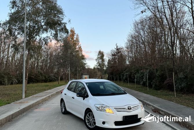 Auto in Vendita  a Tirana - 5,800 Euro