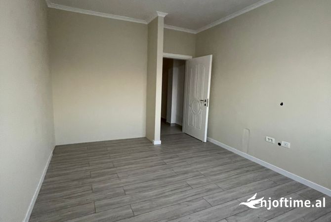 Shtepi ne shitje 3+1 ne Tirane - 145,800 Euro