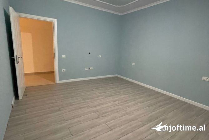 Shtepi ne shitje 3+1 ne Tirane - 145,800 Euro