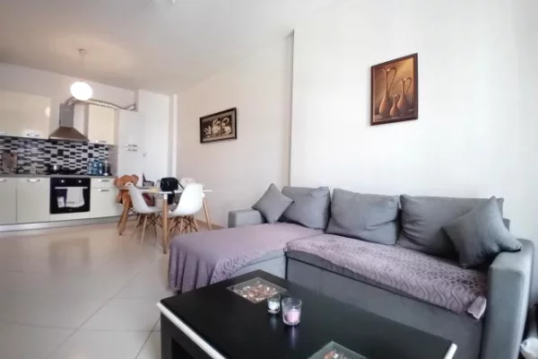 Casa in affitto 2+1 a Tirana - 680 Euro
