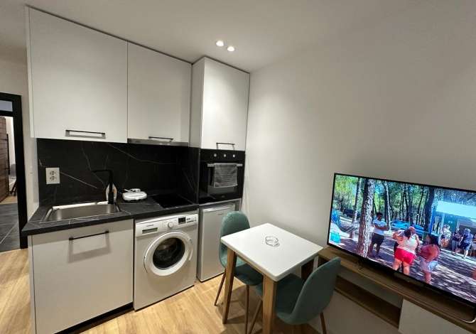 Shtepi ne shitje Apartament ne Tirane, 2+1, Mobilimi E mobiluar, Pagesa 270,000  Euro.