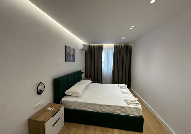 Shtepi ne shitje Apartament ne Tirane, 2+1, Mobilimi E mobiluar, Pagesa 270,000  Euro.