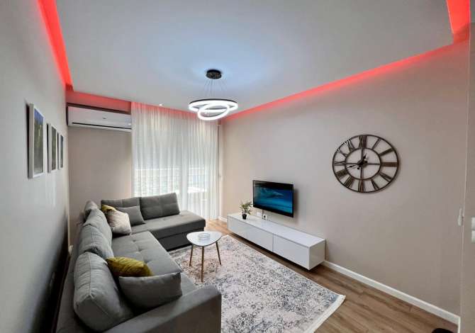 Shtepi me qera Apartament ne Tirane, 1+1, Mobilimi E mobiluar, Pagesa 750  Euro.