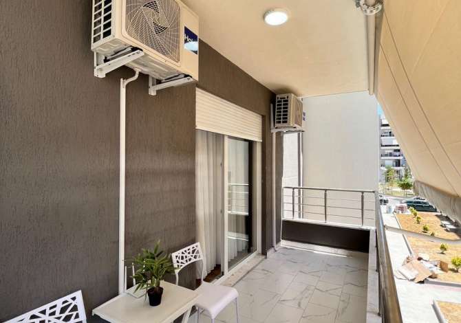 Shtepi me qera Apartament ne Tirane, 1+1, Mobilimi E mobiluar, Pagesa 750  Euro.