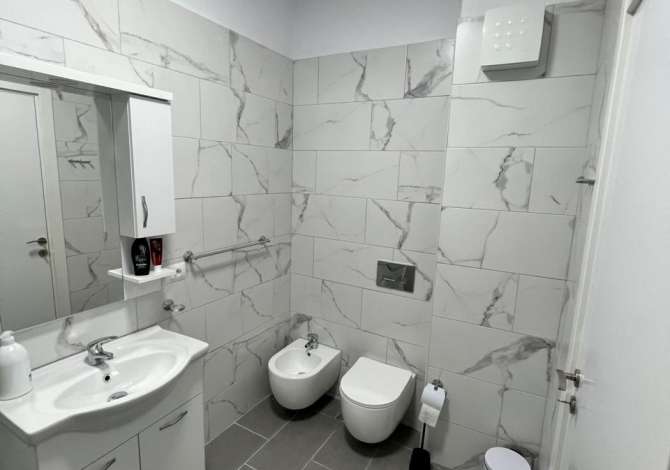 Shtepi me qera Apartament ne Tirane, 1+1, Mobilimi E mobiluar, Pagesa 750  Euro.