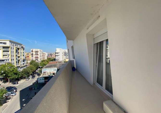 Shtepi me qera Apartament ne Tirane, 2+1, Mobilimi E mobiluar, Pagesa 750  Euro.