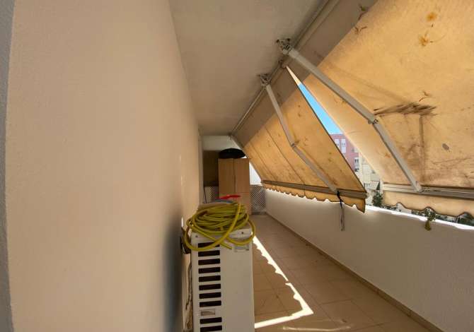 Shtepi me qera Apartament ne Tirane, 2+1, Mobilimi E mobiluar, Pagesa 750  Euro.