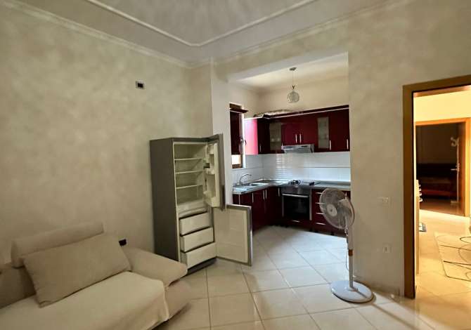 Shtepi me qera 3+1 ne Tirane - 450 Euro