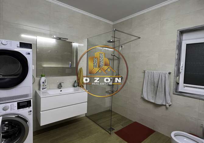 Shtepi me qera Apartament ne Tirane, 2+1, Mobilimi E mobiluar, Pagesa 1,600  Euro.