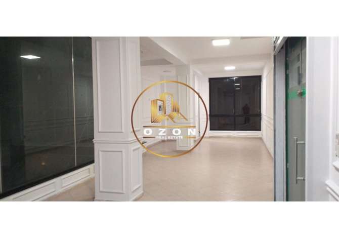 Ambient biznesi me qera 3+1 ne Tirane - 60,000 Leke