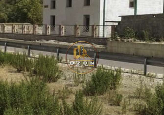 Business Property in Sale 4+1 in Berat - 100,000 Euro