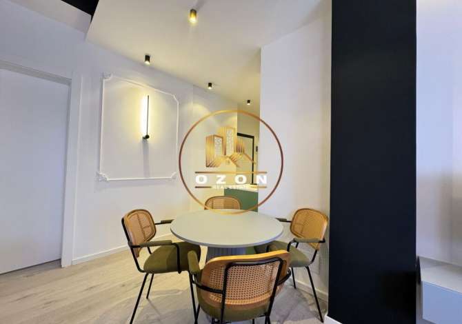 Shtepi ne shitje Apartament ne Tirane, Garsoniere, Mobilimi E mobiluar, Pagesa 100,000  Euro.