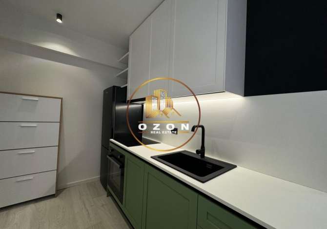 Shtepi ne shitje Apartament ne Tirane, Garsoniere, Mobilimi E mobiluar, Pagesa 100,000  Euro.