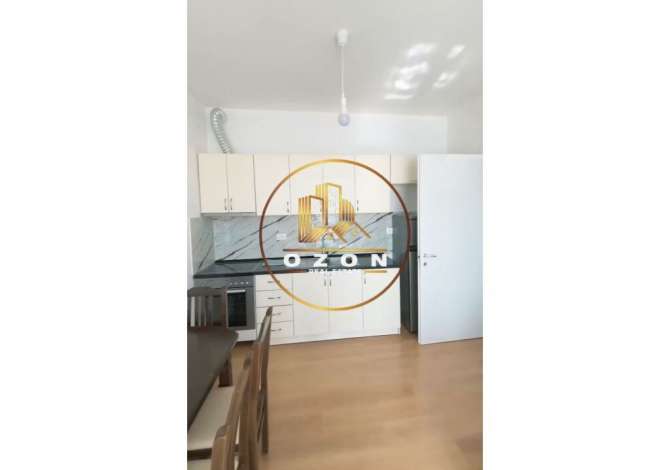 Shtepi me qera 2+1 ne Tirane - 60,000 Leke