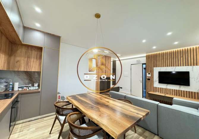 Shtepi me qera Apartament ne Tirane, 2+1, Mobilimi E mobiluar, Pagesa 1,600  Euro.