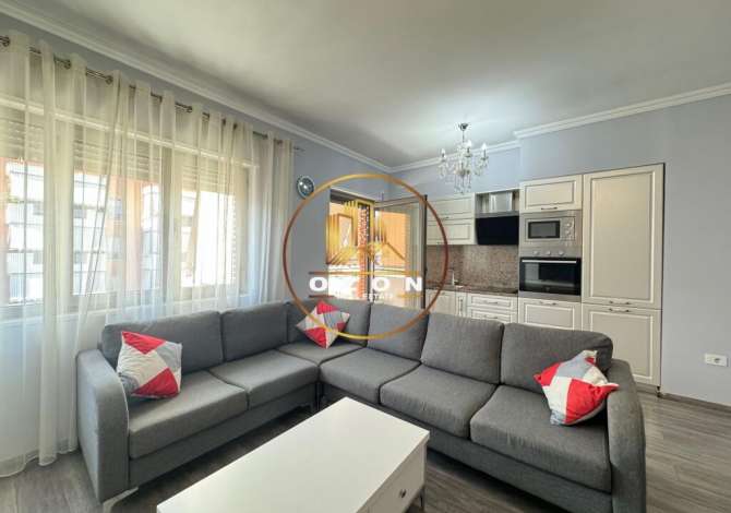 Shtepi me qera 3+1 ne Tirane - 1,000 Euro