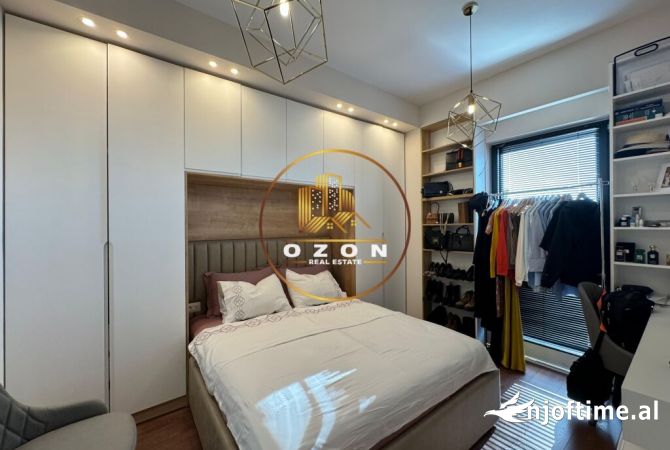 Shtepi ne shitje Apartament ne Tirane, 2+1, Mobilimi E mobiluar, Pagesa 300,000  Euro.