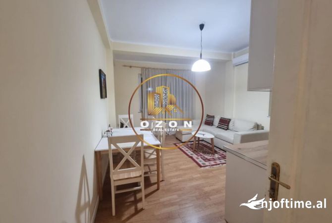 Shtepi me qera 2+1 ne Tirane - 700 Euro