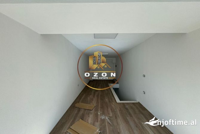 Ambient biznesi me qera 1+1 ne Tirane - 450 Euro