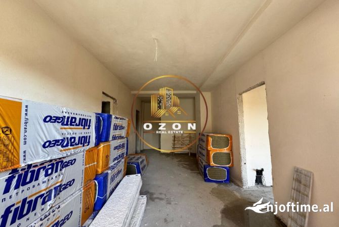 Shtepi ne shitje 2+1 ne Tirane - 230,000 Euro