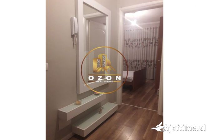 Shtepi me qera 1+1 ne Tirane - 400 Euro