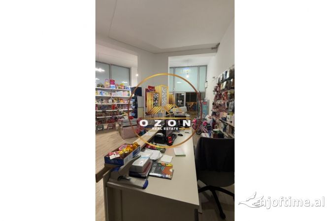 Ambient biznesi ne shitje 1+1 ne Tirane - 2,000,000 Leke