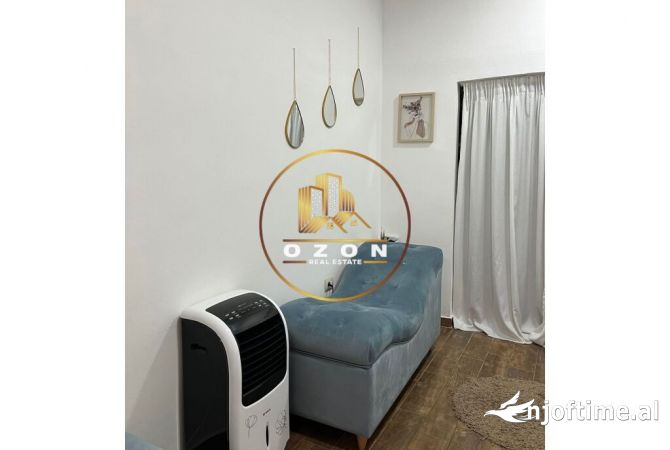 Ambient biznesi me qera 1+1 ne Tirane - 30,000 Leke