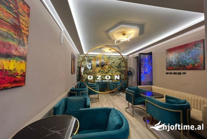 Shitet Lounge Bar Modern tek Ish Stacioni i Fundit i Tiranes se Re!