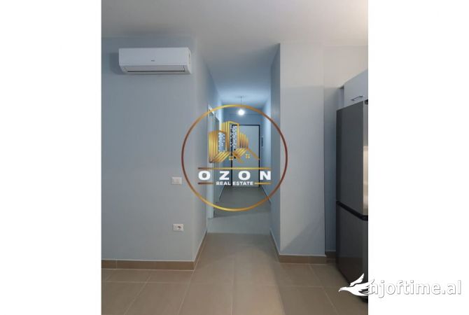 Shtepi me qera Apartament ne Tirane, 1+1, Mobilimi Pjeserisht e mobiluar, Pagesa 550  Euro.
