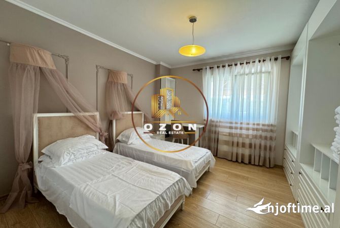 Shtepi ne shitje Apartament ne Tirane, 4+1, Mobilimi E mobiluar, Pagesa 280,000  Euro.