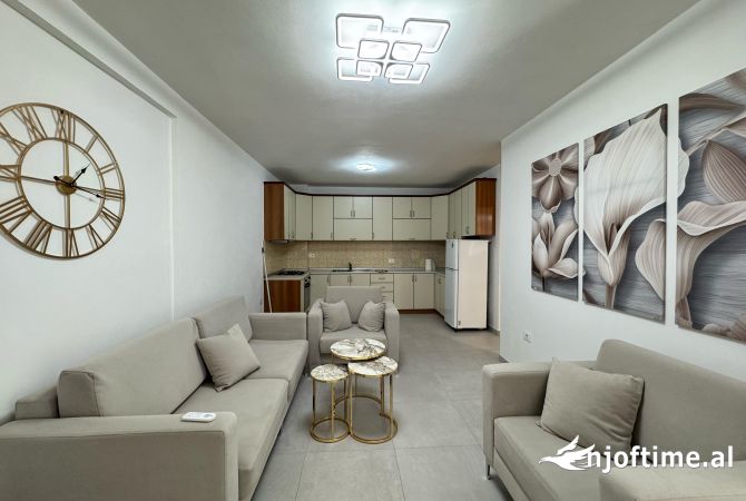 Shtepi me qera 2+1 ne Tirane - 600 Euro